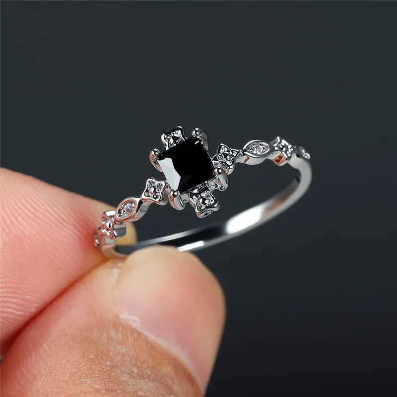 Vintage Male Female Black Zircon Ring Square Crystal Small Stone Wedding Ring Trendy Silver Color Engagement Rings For Women MenXJ251025