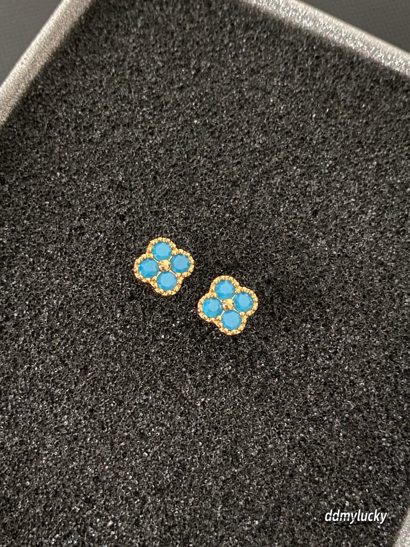 Gold-Toned Clover Stud Earrings With Blue Gemstone Accents - Elegant Jewelry For Daily Wear And Parties Ddmylucky