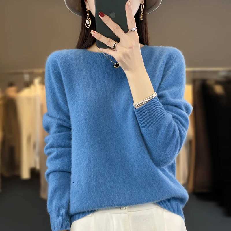 100 Merino Wool Sweater Women Oneck Cashmere Knitwear Female Pullover Autumn Winter Casual Tops Solid Color Soft ClothingT251025