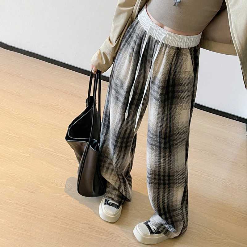 2025 Autumn Winter Plaid Woolen Pants Women Y2K Fashion Streetwear Straight Pants Patchwork Elastic Waist Wide Leg Trousers LadyT251025