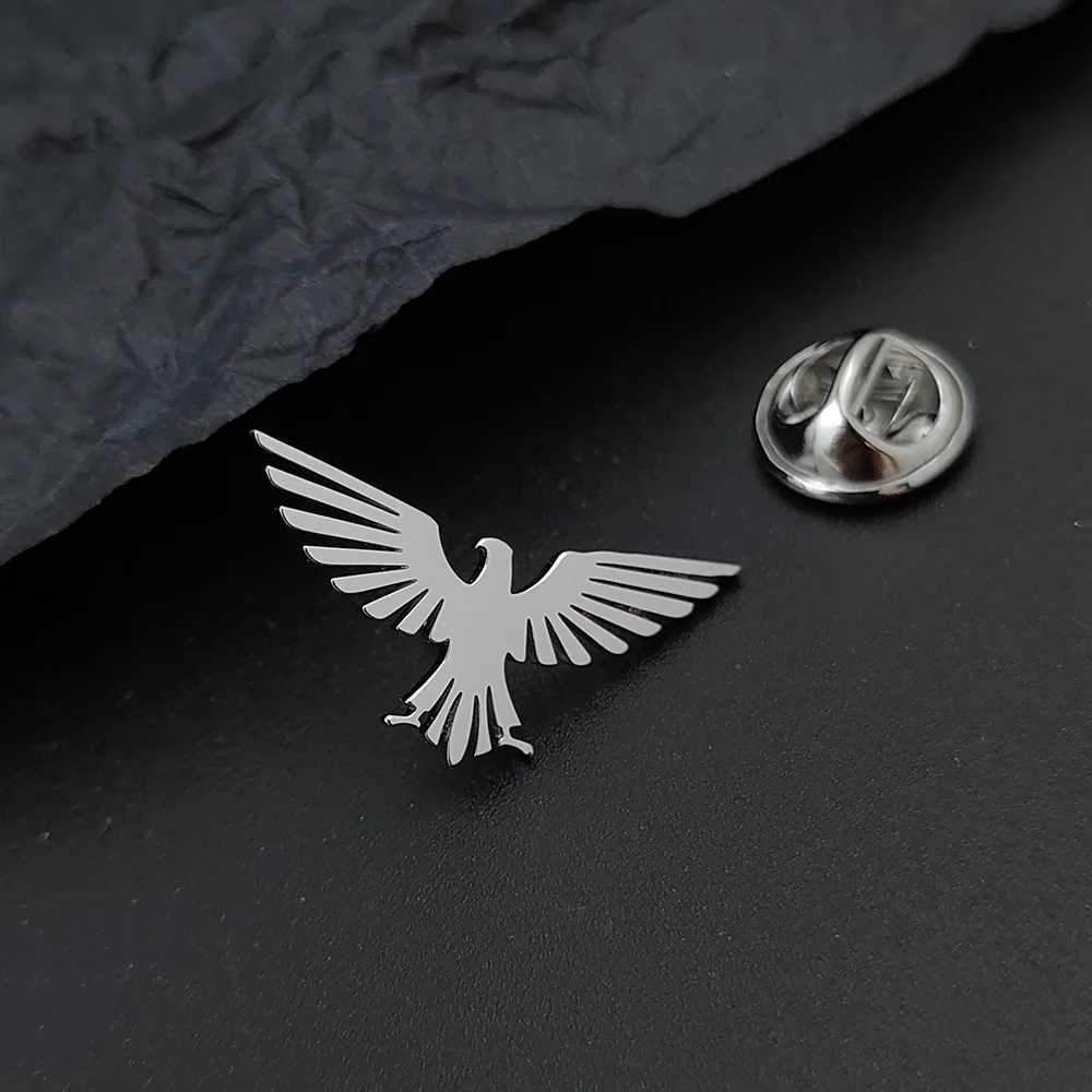 Phoenix Flamingo Gold Plated Badge Mens Suit Brooch Black Lapel Pin Clothing Accessories Set Halloween Gift J251115