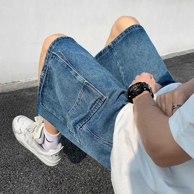 2024 Summer Mens Loose Drawstring Denim Shorts Streetwear Big Pocket High Street Fashion Elastic Waist Casual Short Jeans MaleXJ251025