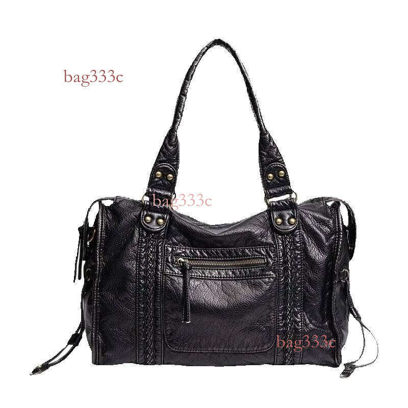High-Quality Large Capacity Commuter Shoulder Crossbody For Women, Simple Versatile Stylish Casual Handheld Tote Bag Cowhide Woven Bag