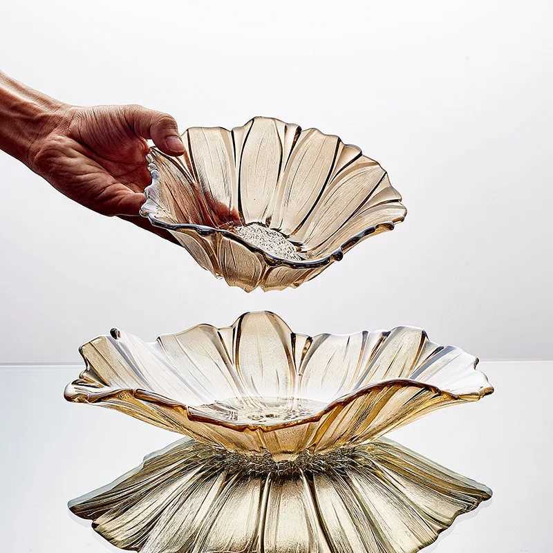 Crystal Fruit Plate Living Ro Coffee Table Dining Ro Decoration Household Snacks Dried Fruit Plate Desktop Ornaments Y251025