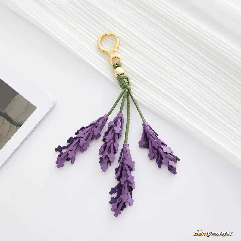 Lavender Leather Charm Purple Flower Keychain Pendant Decoration High Girl Gift Bag Accessories Z250611 Ddmymaster