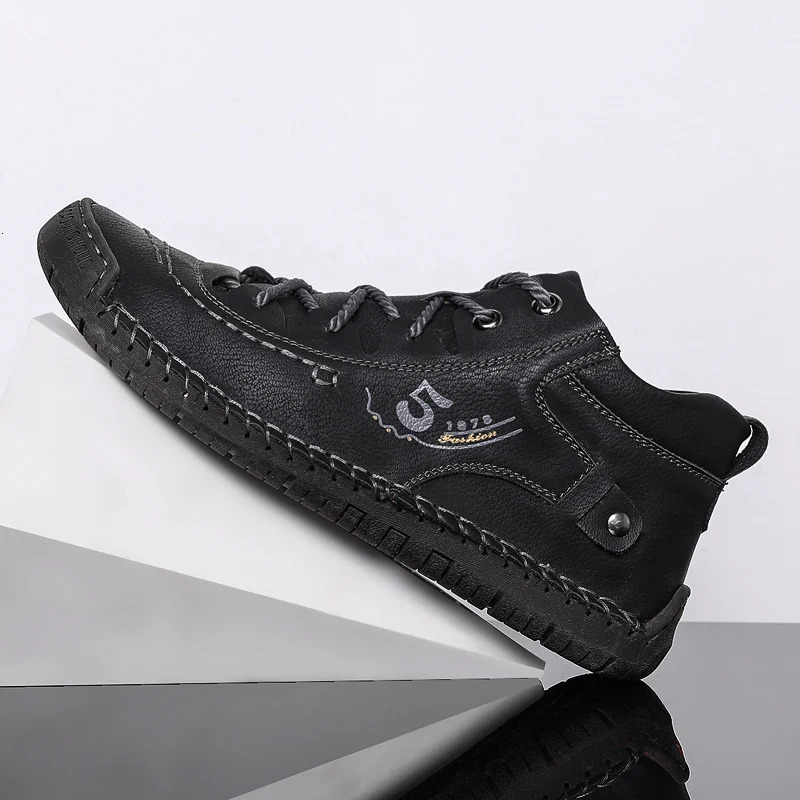 Handmade Leather Casual Men Shoes Ankle Boots Men Loafers Comfort Walking Shoes Men Flats Moccasins Shoes Plus Size 251023