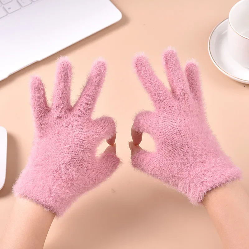 Sweet Mink Wool Short Gloves Women Winter Thicken Knitted Warm Short Fluffy Plush Mittens Fingerless Mobile Touch Screen Gloves 251023