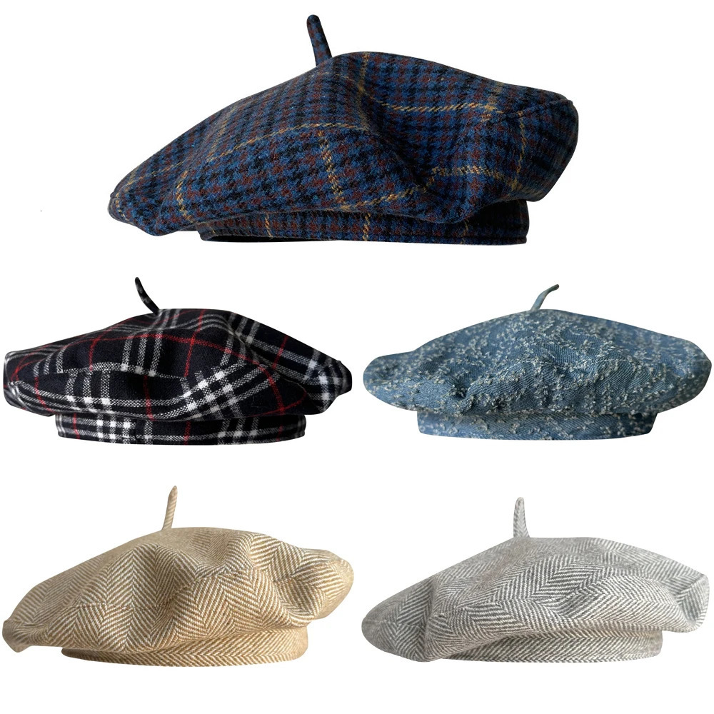 Berets for Women in Autumn Winter British Inspired Checkered UFO shaped Face Slimming Retro Elegant Painter Hats 251023