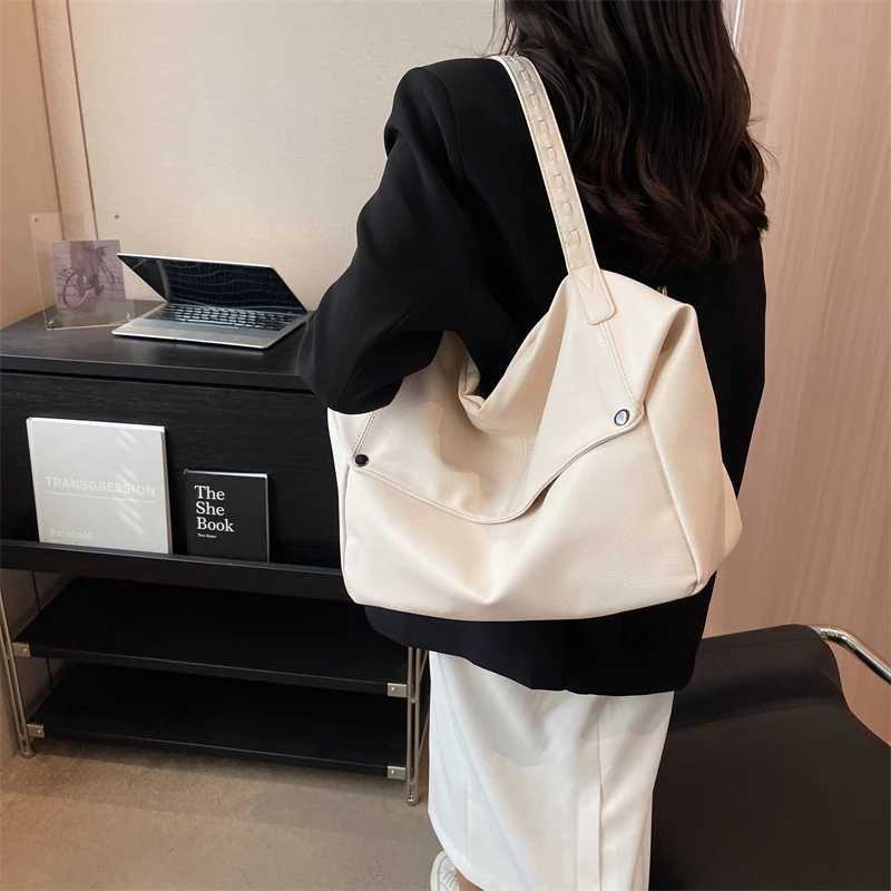 LEFTSIDE PU Leather Highcapacity Shoulder Bags for Women 2025 Luxury Designer Tote Bag Females Fashion Handbags and Purses Z251024