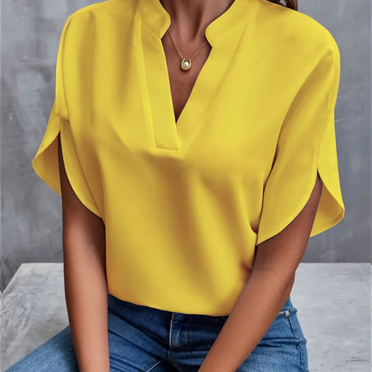 2025 Summer New V-neck Shirt for Women, Solid Color Casual Versatile Short Sleeve Pullover Blouse