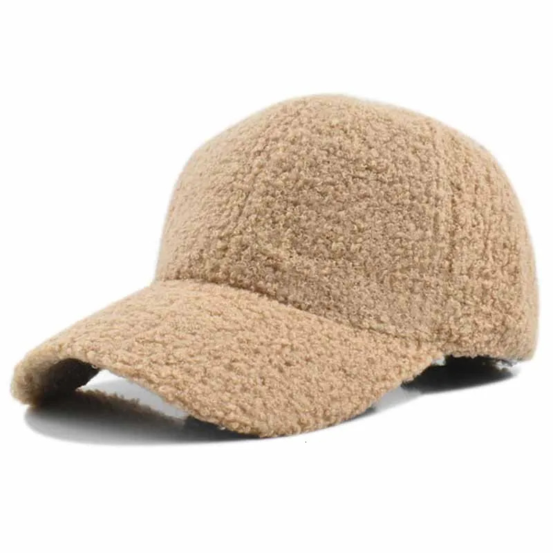 Winter Hat Womens Solid Color Lamb Fleece Baseball Hat Mens Outdoor Thick Warm Duck Tongue Hat Windproof Hat 251023