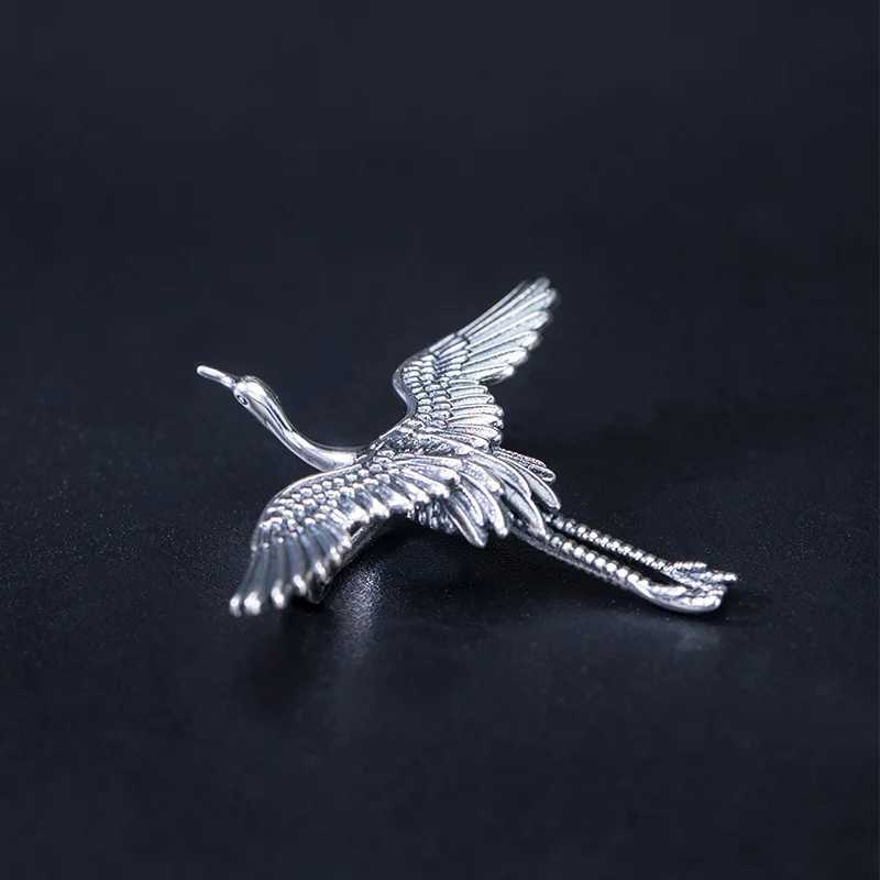 100S925Pure Silver Retro Flying Crane Brooch Collar Simple Personalized Pin Clothing Jacket Women Men Accessories Charm Jewelry J251115