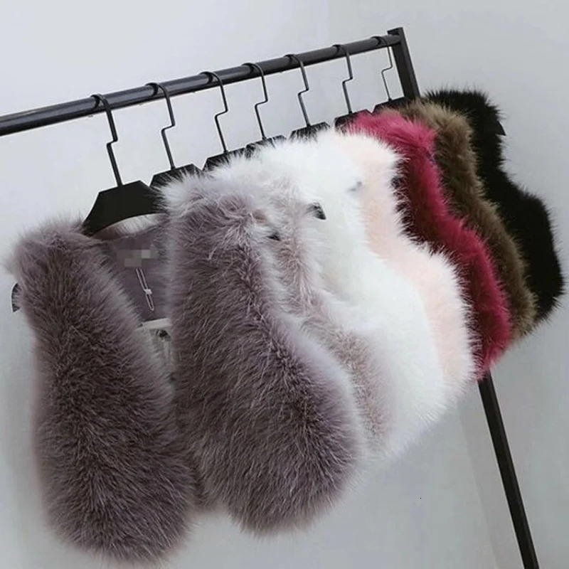 Women Autumn Winter Warm Thicken Faux Fox Fur Vest Fashion Solid Soft Plush Sleeveless Outerwear Ladies Short Vneck Waistcoat 251018