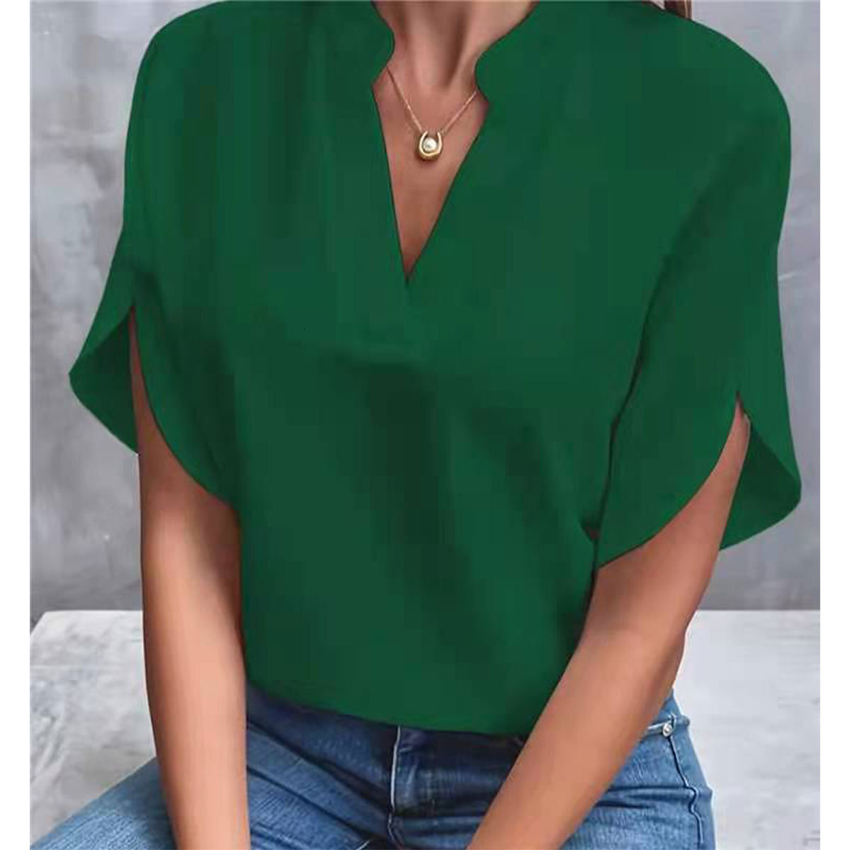 2025 Summer New V-neck Shirt for Women, Solid Color Casual Versatile Short Sleeve Pullover Blouse