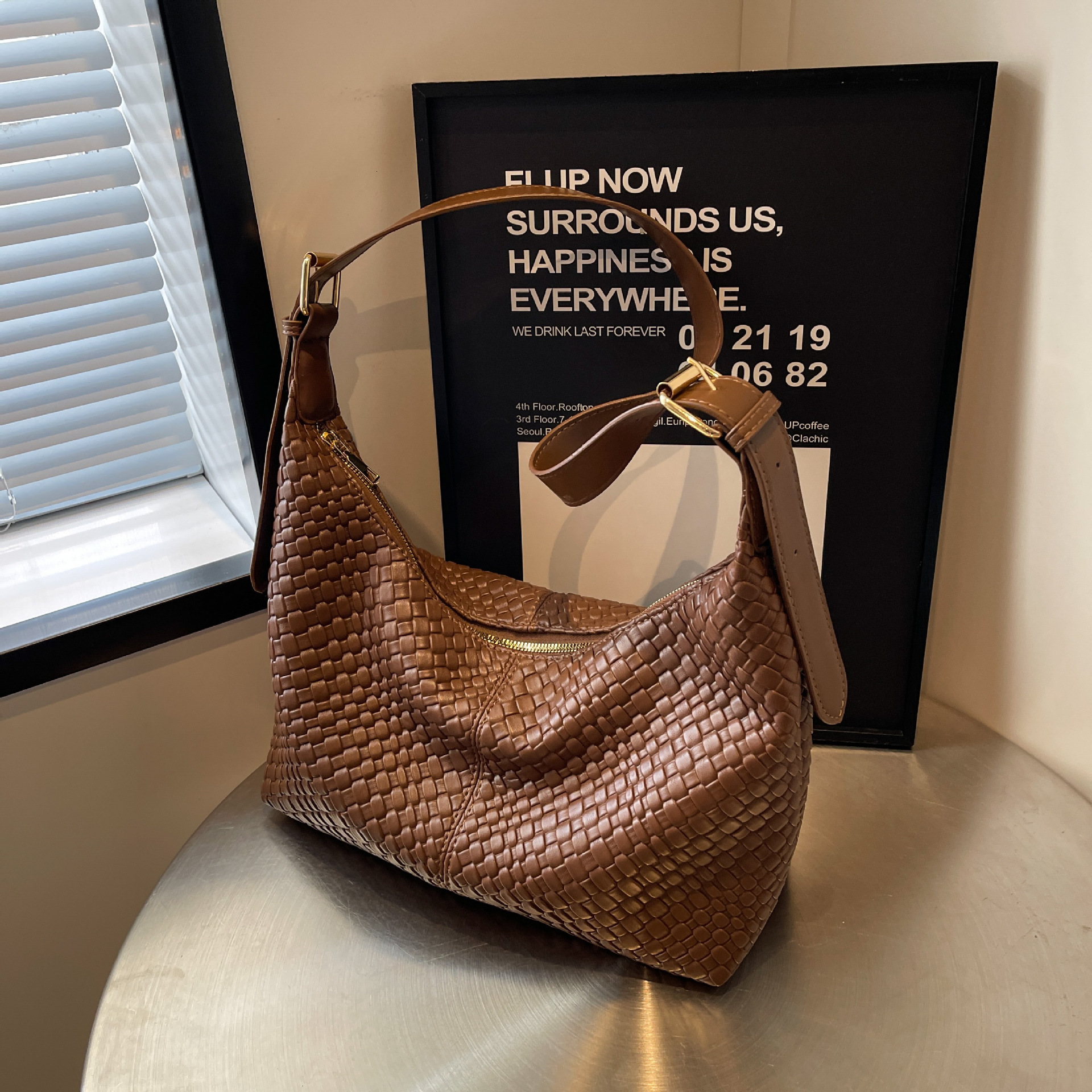 Luxury Brand Designer Bag Soft Tote Bag For Women 2025 New Casual Versatile Shoulder Bag Textured Large Capacity Commuter Bag