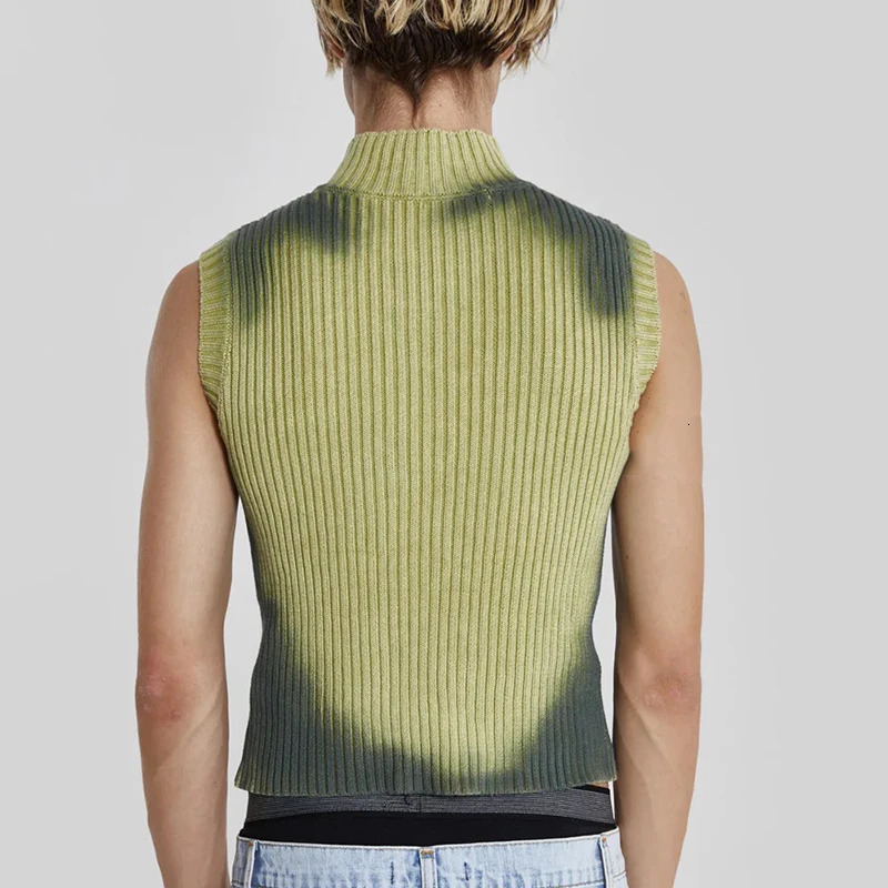 IEFB Streetwear Men Knitted Vest Pullovers Mens Turtleneck Sleeveless Sweater Zipper Tiedye Clothing Summer Spring C3482 251016