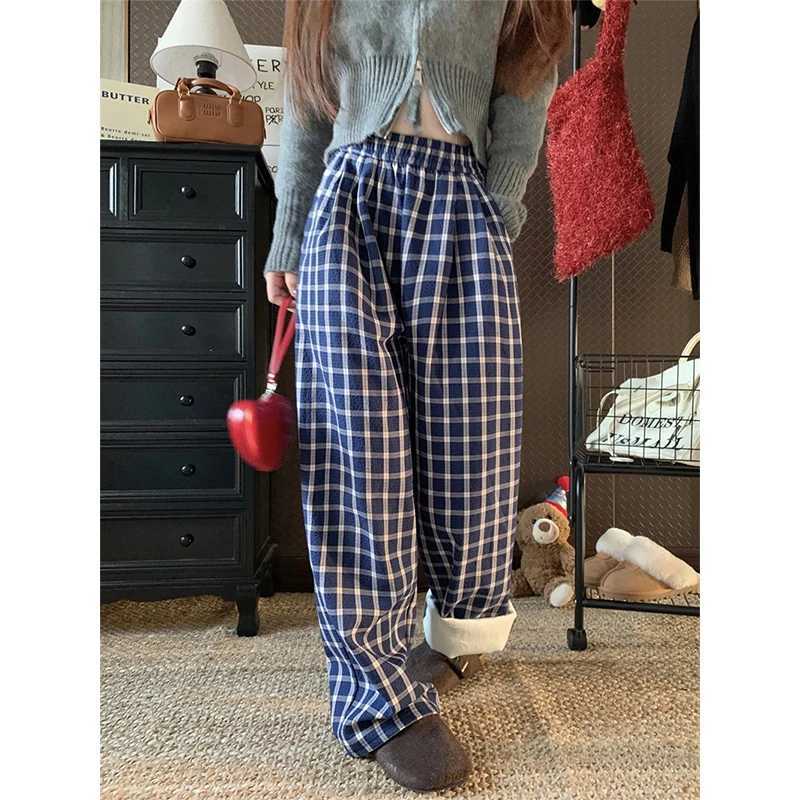 MEXZT Fleece Plaid Wide Leg Pants Women Harajuku Streetwear Baggy Pants Winter Vintage Korean Casual All Match Straight TrousersT251025
