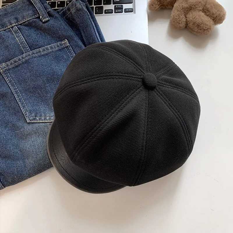 Beret 2025 autumn and winter new retro octagonal hat newsboy hat looks small on the face Y251025