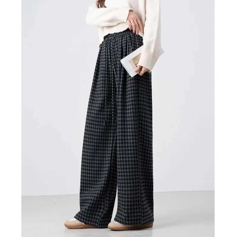 Autumn Winter New Retro Brushed Plus Velvet Plaid Casual Pants Loose Slimming Warm Straight Mens TrousersT251025