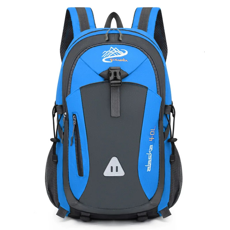Classic Men Backpack Nylon Waterproof Men Casual Outdoor Travel Backpack Hiking Camping Mountaineering Backpack Sports Bag Women 251021