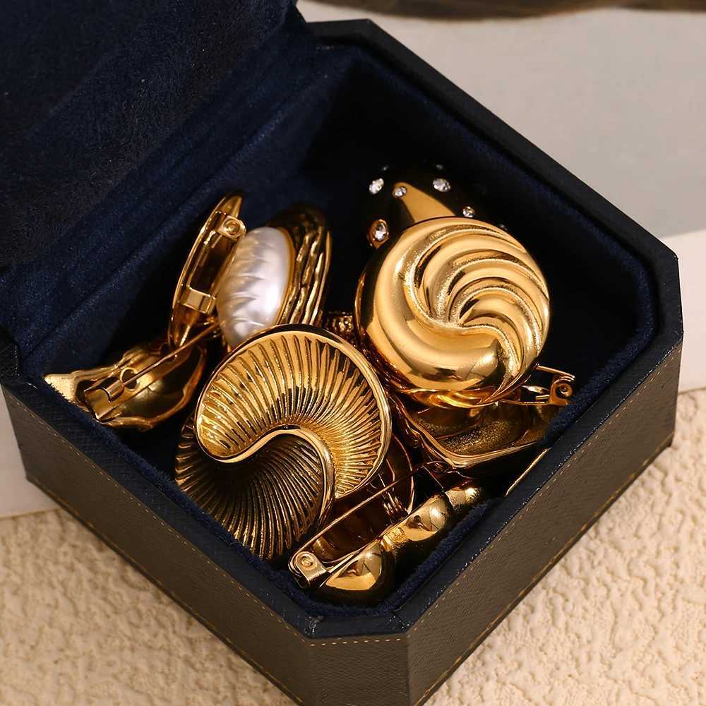 MamacitaSlay Stylish Starfish Heart Moon Fishtail Womens brooch Lapel pins friends gifts for women Tarnish Free Jewelry J251115