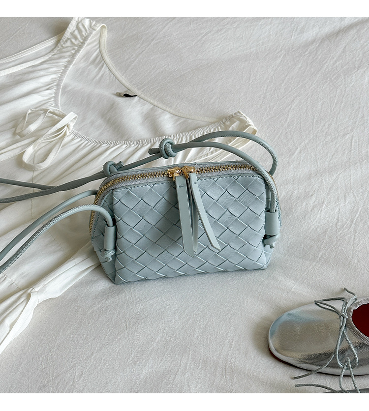 Luxury Brand Designer Bag Women's Bag 2025 New Fashion Woven Bag Underarm Hand Bag For Women Fashion Trend Elegant Commuter Shoulder Bag