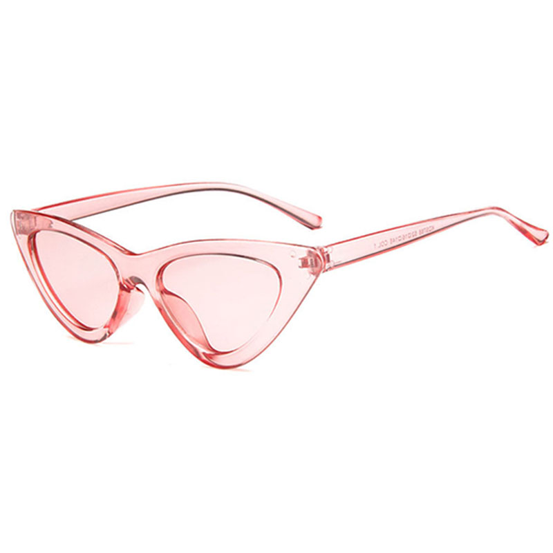 Chic Influenza Aesthetic Glasses Combining Vintage Appeal with Modernity