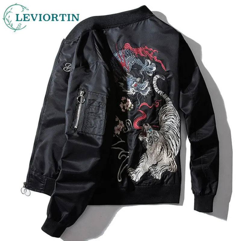Sukajan Bomber Jacket Men Yokosuka Souvenir Japan Anime Embroidered MA1 Coat Dragon Tiger Boys Baseball Clothes Spring Autumn 251023