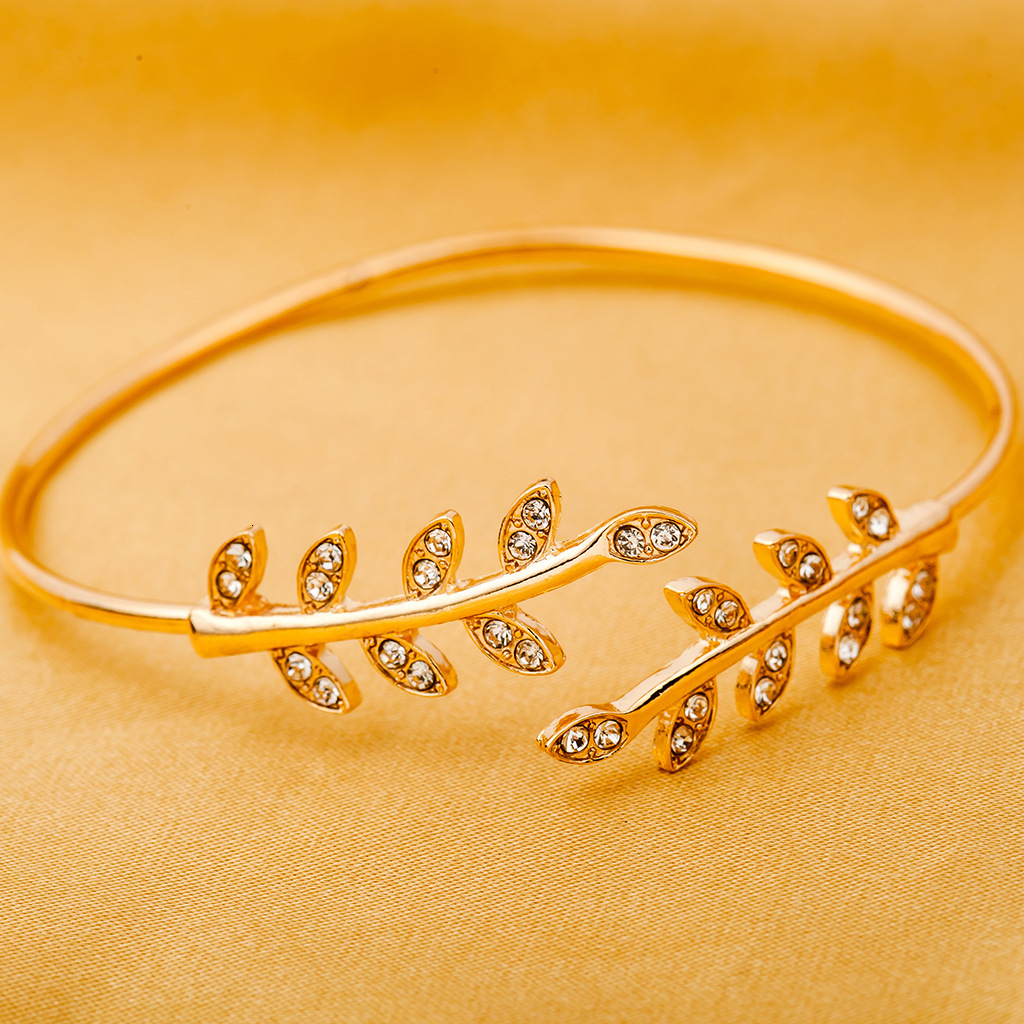 Korean Style New Minimalist Fashion Inlaid Dia Open Geometric Leaf Bracelet Women's Jewelry