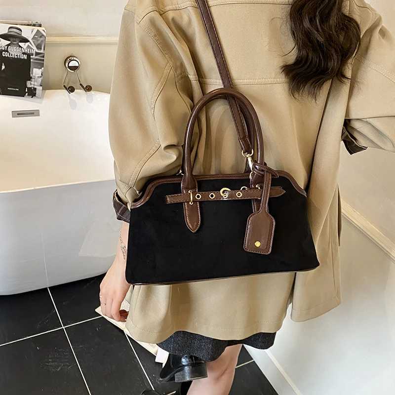 LEFTSIDE Women PU Suede Shoulder Bag 2025 Winter Retro Short Handle Tote Bag Luxury Designer New Trend Handbags and Purses Z251024