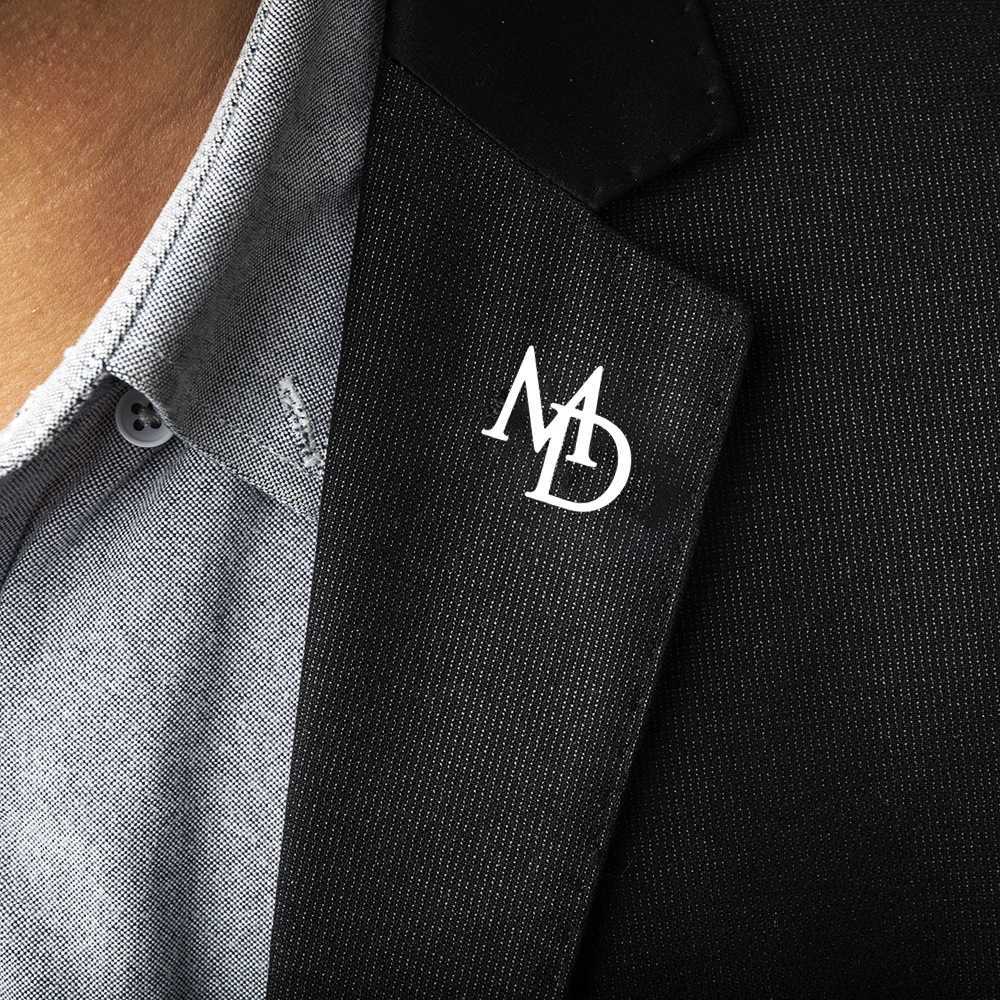 Tangula Custom Initials Brooch For Groom Mens Stainless Steel Initials Letters Lapel Pin Personalized Wedding Best Man Jewelry J251115