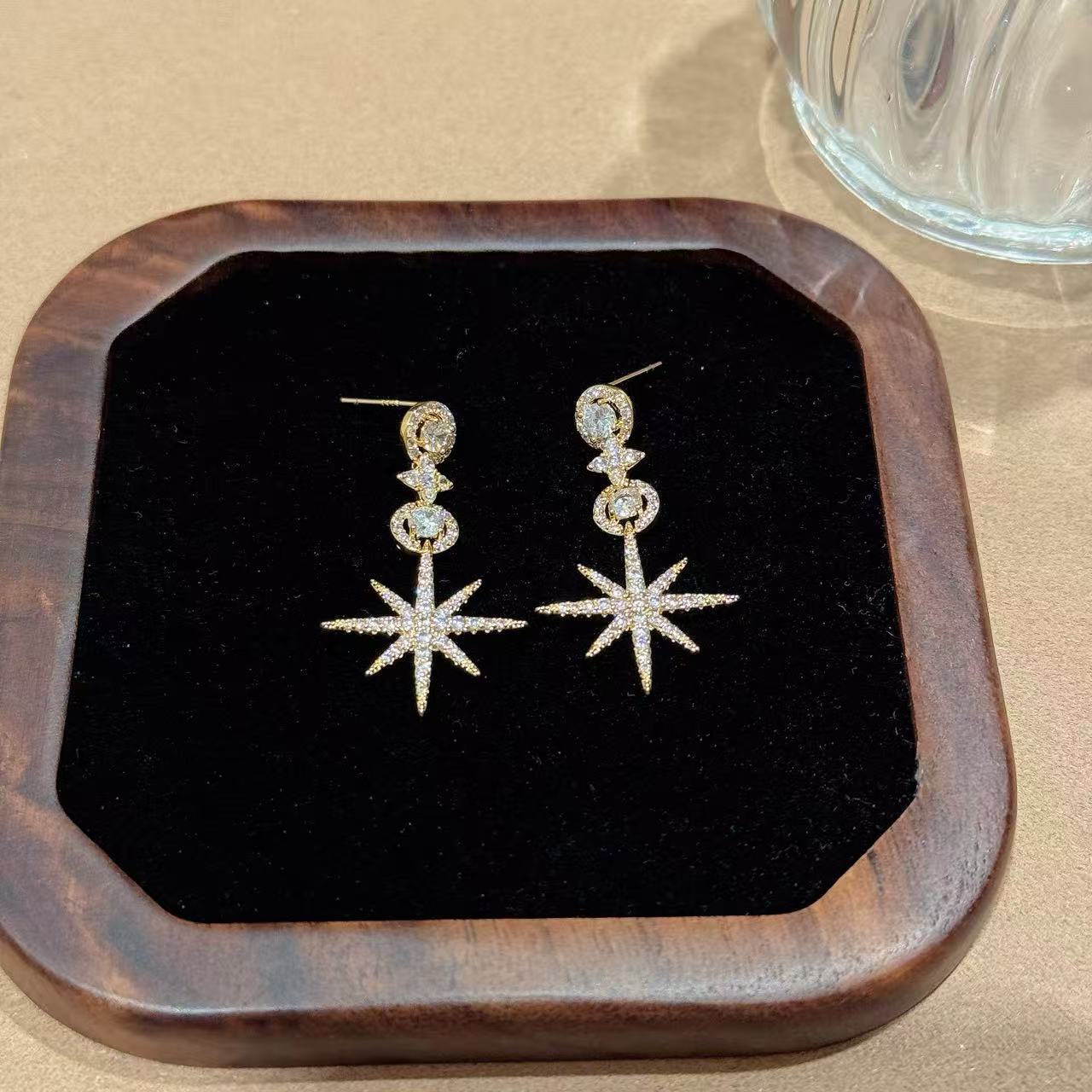 Designer earrings S999 pure silver sun shining star zircon earrings, simple and luxurious star earrings Luxury earrings free shipping gift for women