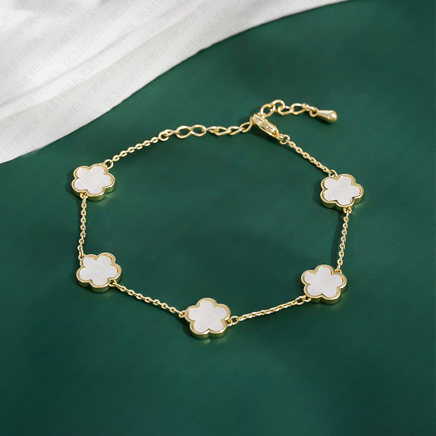 Designer Bracelet Bracelet for Women Five Petal Flower Bracelets Petal Bangle Gold Bangles Luxury Jewlery Designer for Women Elegant Timeless Fashion 