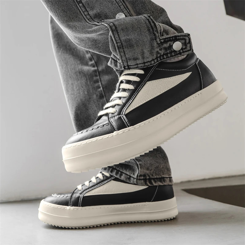 Men Sneakers Vulcanized Shoes Personalized Skateboarding Running Tennis Sports Shoes Lace Up Casual Fashion Outdoor Shoes 251023