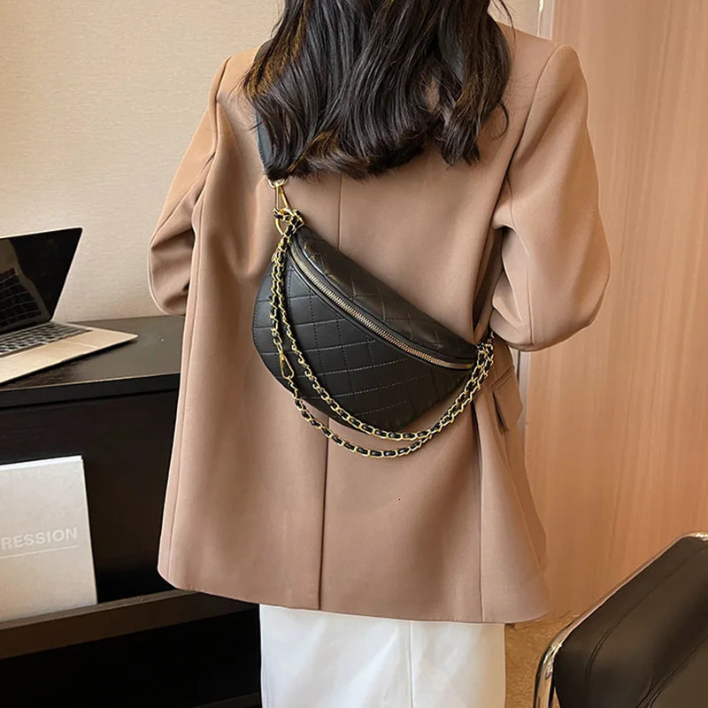 Chain Waist Bags Women Leather Fanny Pack Highquality Zipper Female Crossbody Chest packs Banana Bags Phone pocket 251023