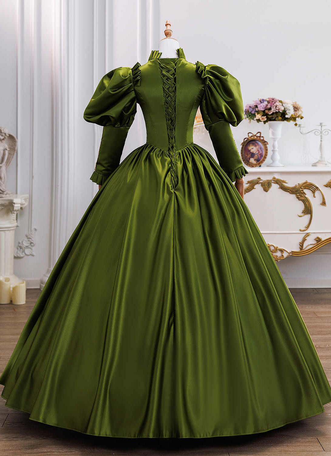 Vintage Victorian Green Prom Dresses Ruffles Floor Length High Collar Long Sleeves Celebrity Dress Historical Renaissance Women Costume 2026 Evening G
