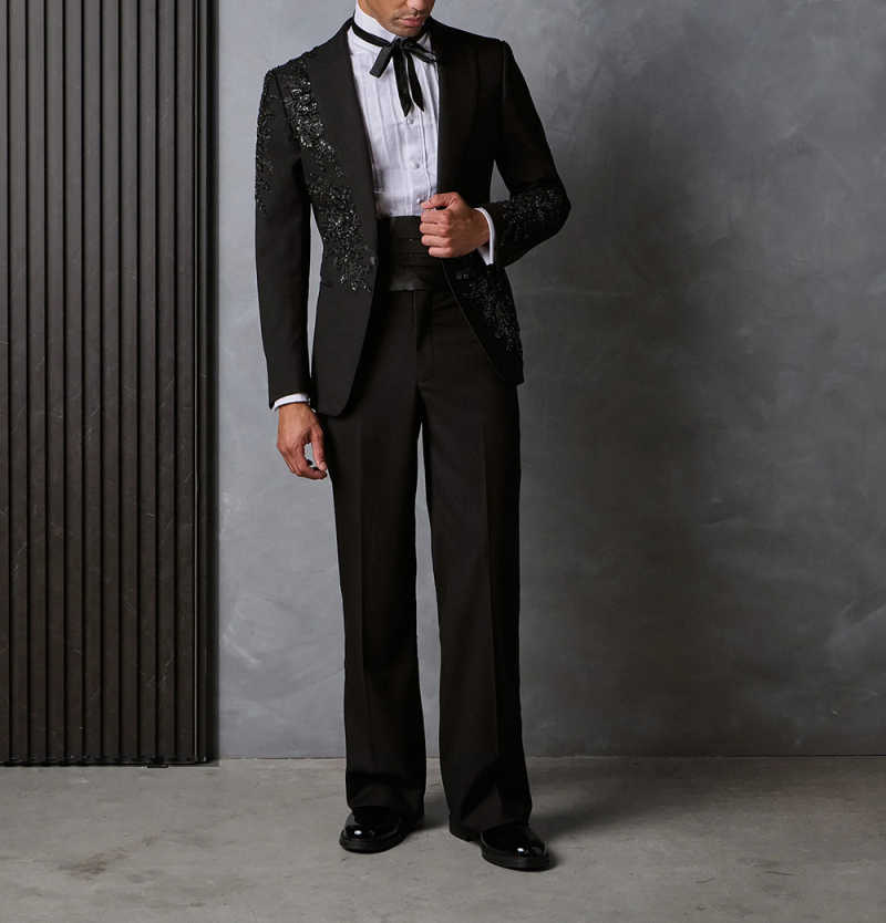 Customized Elegant Embroidery Beads Men Suits Slim Fit Peak Lapel Groom Tuxedos 2 Pieces Sets Male Blazers Casual Ropa Hombre