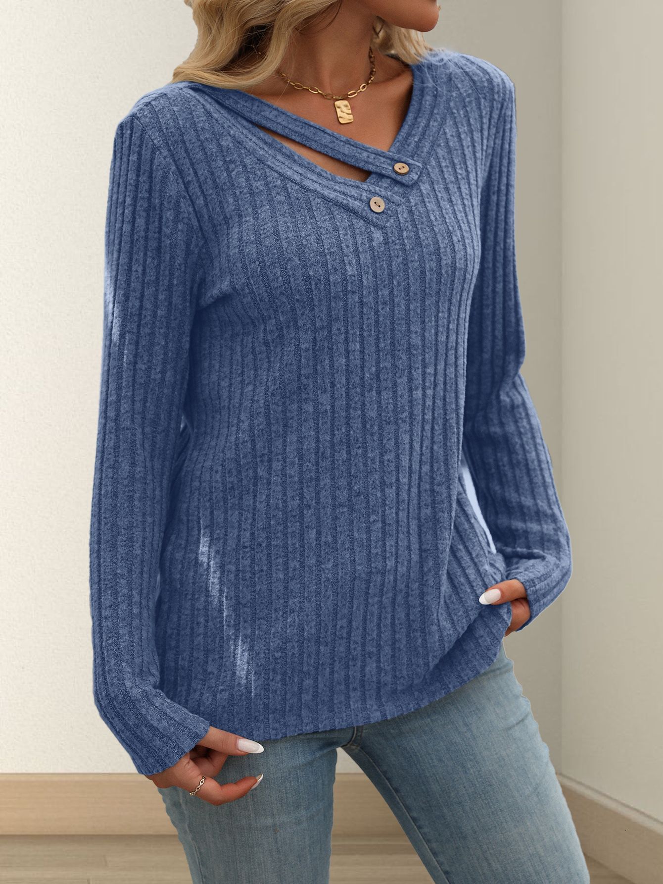2025 New Womens Clothing Independent Knitted Top Long Sleeve Button Solid Color Vneck Women