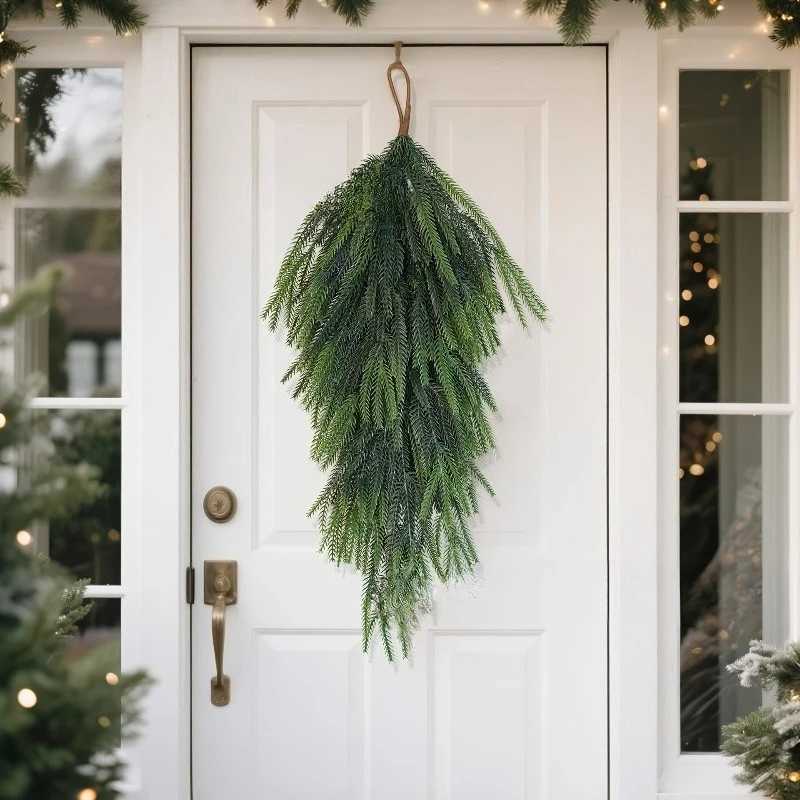 2Pcs artificial pine needles wall hanging Christmas pine needles pine cones atmosphere decoration Christmas decoration C251024