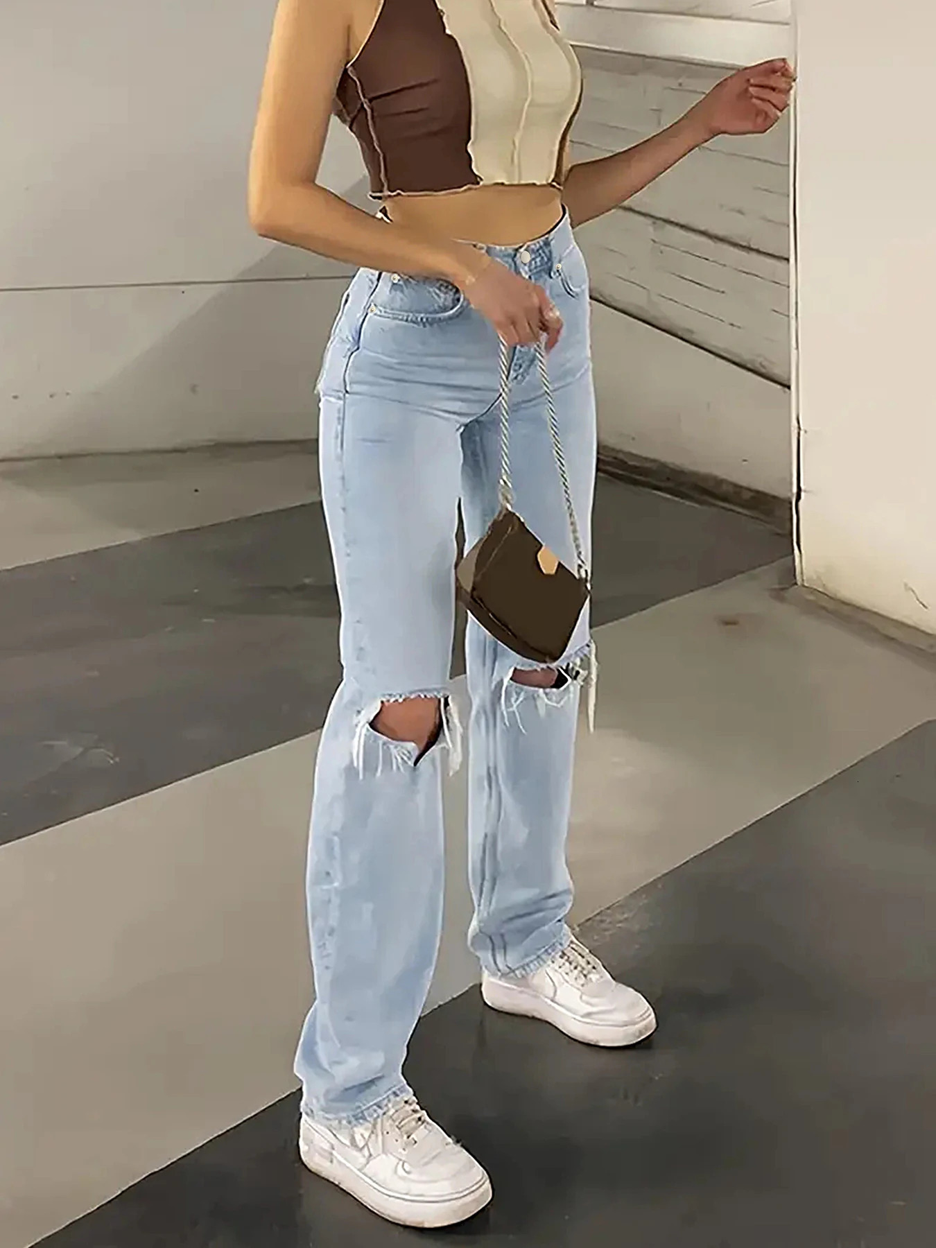 Womens kneepiercing jeans loose comfortable and casual fully matching straight microelastic jeans 251023