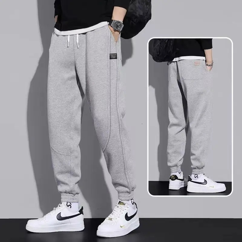 Mens Loose Fit Multi Pocket Joggers for Spring Autumn Men Street Style Waist Drawstring Casual Pants Cargo Pants for Fitness 251024