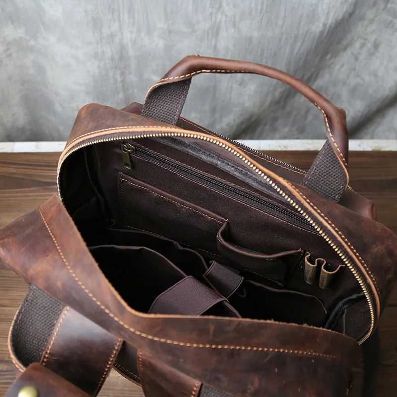 Retro Fashion Genuine Leather Mens Backpack Head Layer Leather Large Capacity Multi Pocket Outdoor Minimalist Computer Bag W251025
