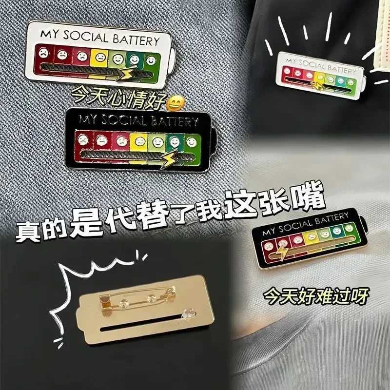 My Social Power Battery Brooch Social Power Enamel Badge Transform Mood Energy Brooche Alloy Badge Gift Brooches for Women Pin J251115