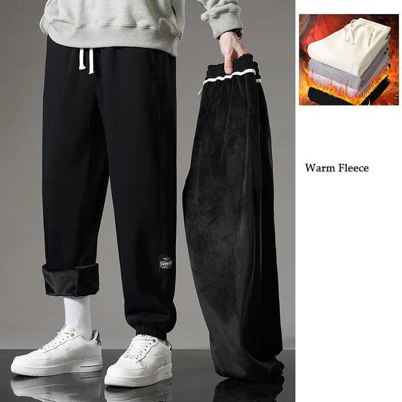 Winter Fleece Thickened Sports Pants Unisex Fleece Thickened Warm Outdoor Running Sports Fitness Pants Couple Winter Sport PantsT251025