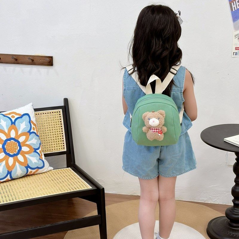 New hot selling cartoon cute little brown bear backpack for boys and girls traveling super cute backpack mini baby backpack