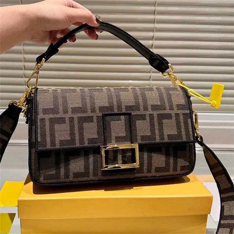 Designer Fashion Women Crossbody baguette Bags Brand Vintage Shoulder Canvas Messenger Bag Underarm Handbag Purse Wallet s