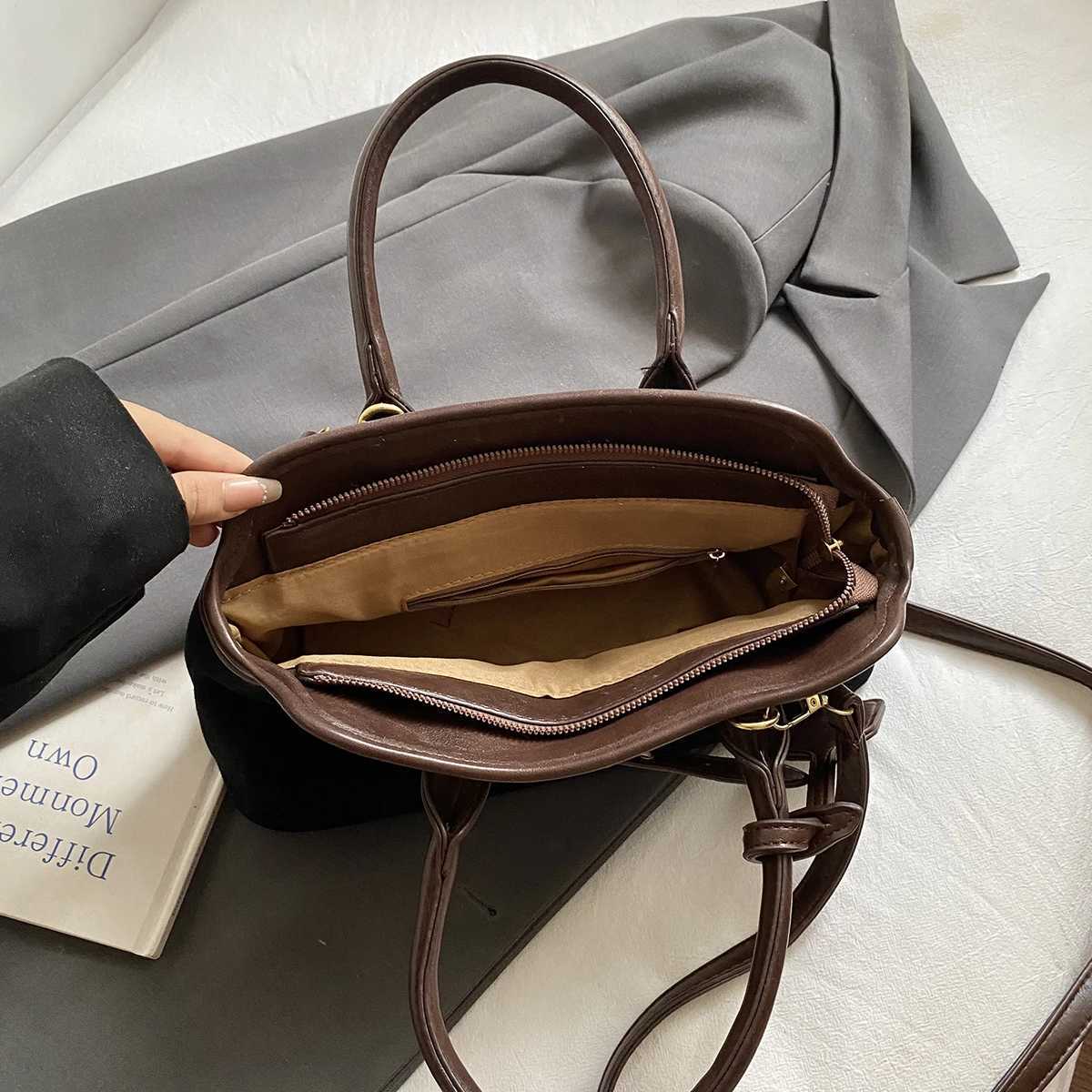 LEFTSIDE Women PU Suede Shoulder Bag 2025 Winter Retro Short Handle Tote Bag Luxury Designer New Trend Handbags and Purses Z251024