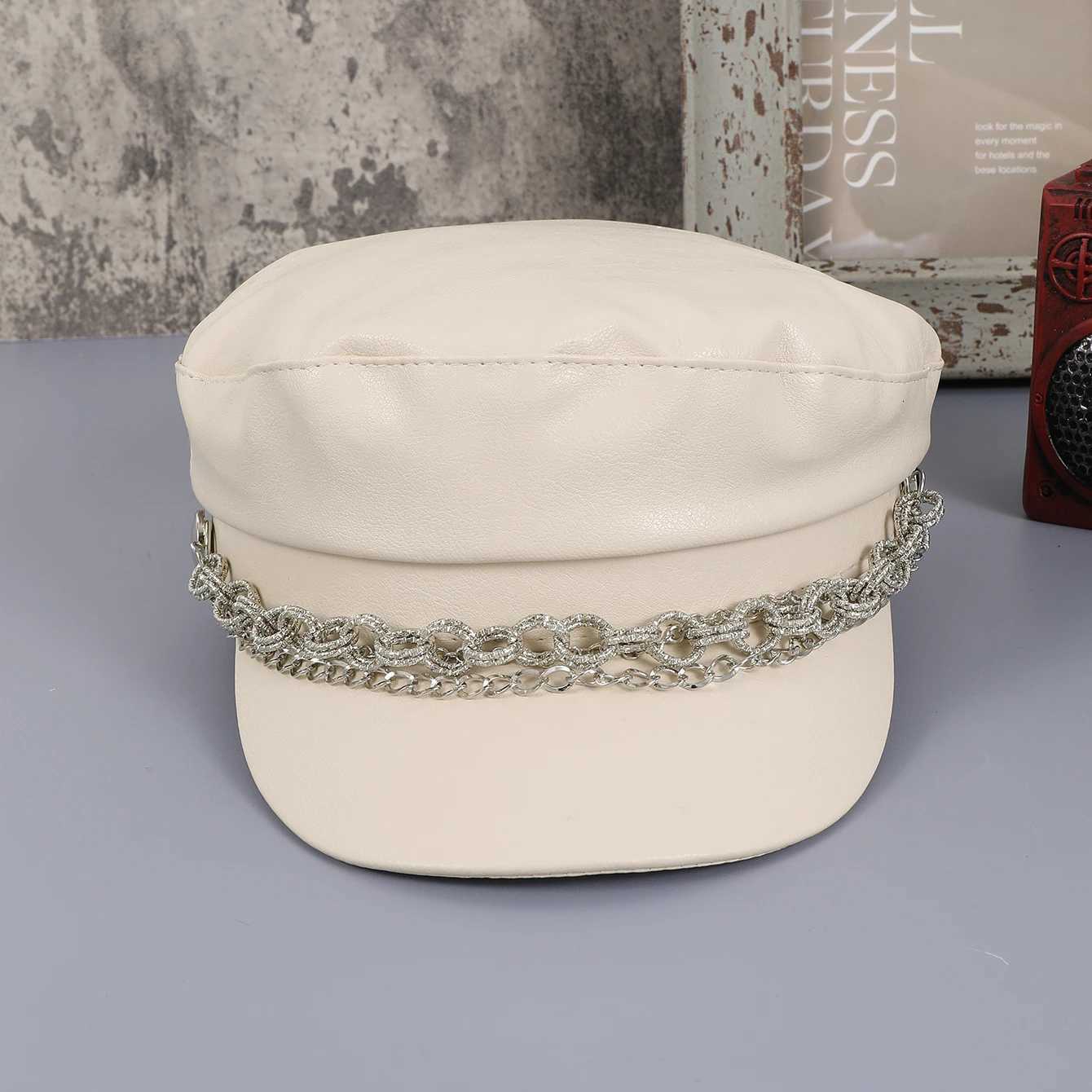 Simple British style PU leather size chain decoration newsboy hat shop trip selfie ry cover newsboy hat Y251025