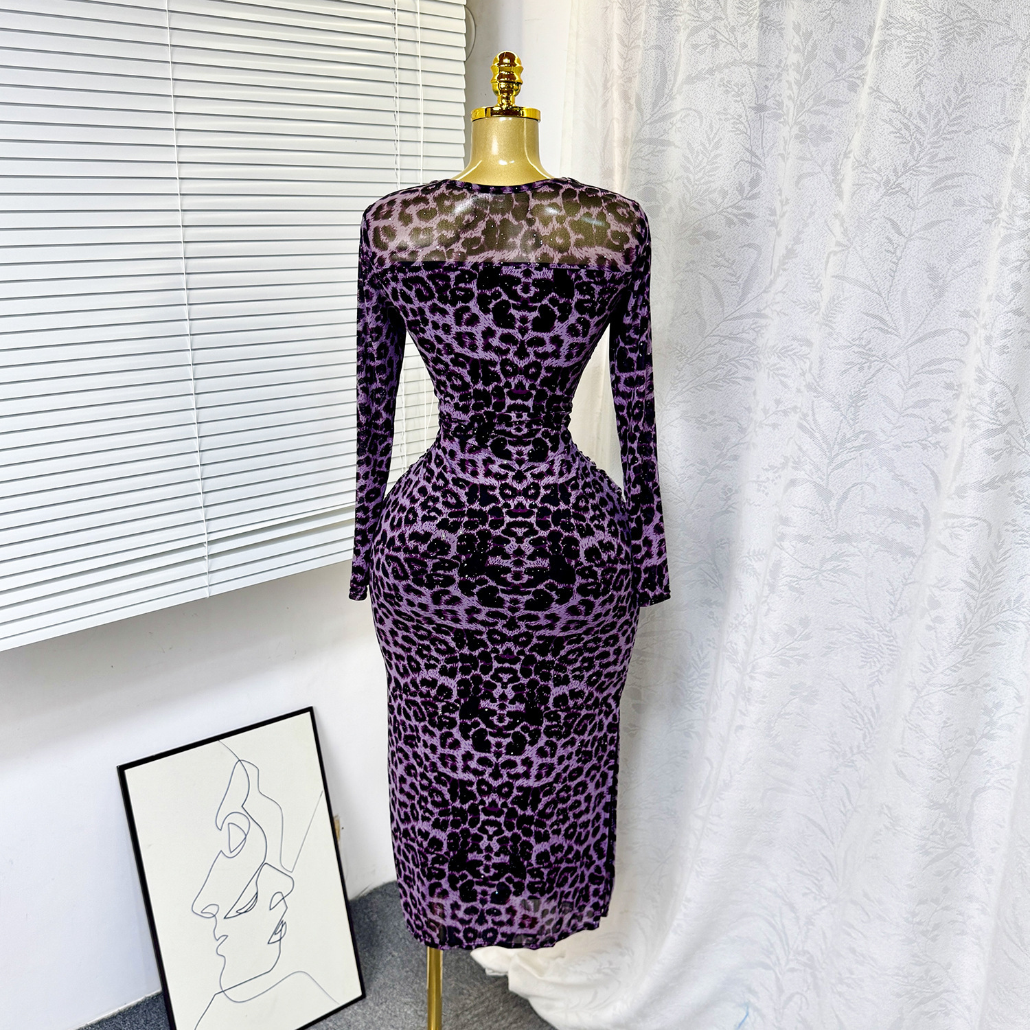 Designer sexy pure desire style dress, new social elegant women's leopard print rhinestone slim fit low cut new long skirt