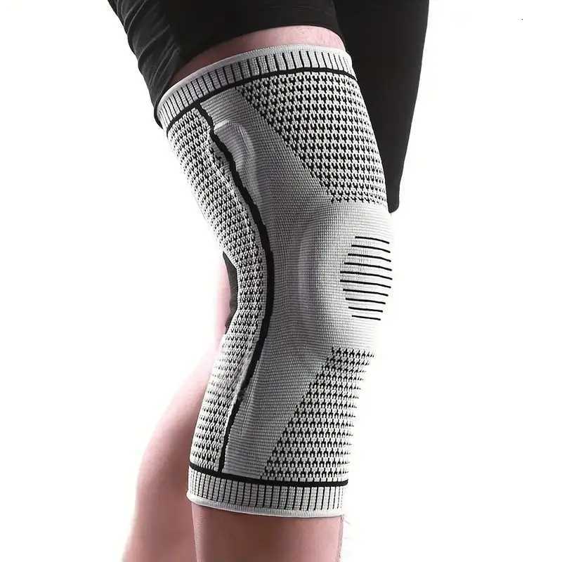 NonSlip Knee Support Brace with Patella Gel Pad Stabilizers ComfortFit Compression Sleeve for Arthritis Sports Y251024